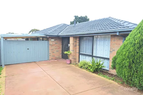 21 Lamont Cres, Cranbourne, VIC 3977