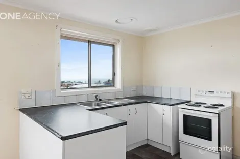 Property photo of 15 Winter Avenue Upper Burnie TAS 7320