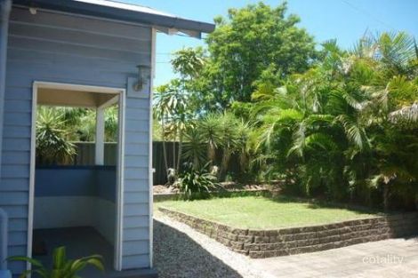 Property photo of 87 Adam Street Wynnum QLD 4178