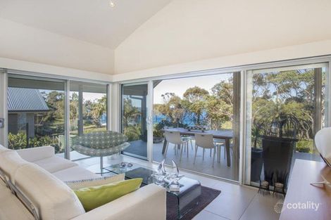 Property photo of 32 Karoo Crescent Malua Bay NSW 2536