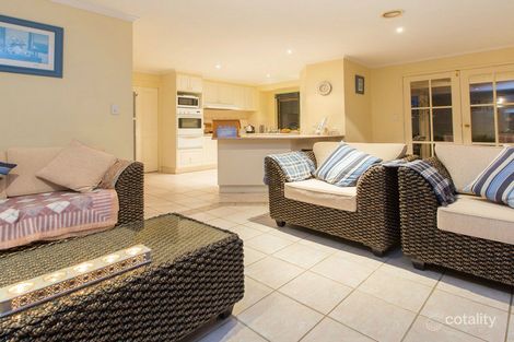 Property photo of 5 Bendix Court Mornington VIC 3931