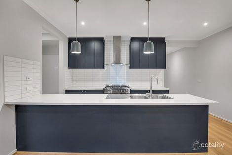 Property photo of 17 Flores Road Craigieburn VIC 3064