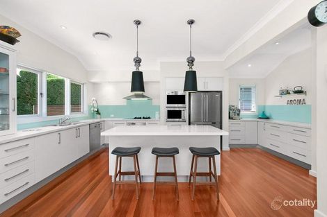 Property photo of 8 Narooma Road Northbridge NSW 2063