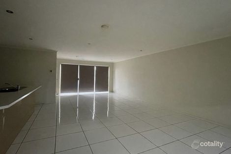 Property photo of 2/39 Claire Way Tarneit VIC 3029