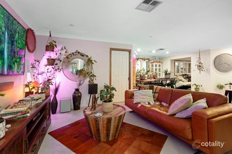 Property photo of 5 Thane Close Rosemeadow NSW 2560