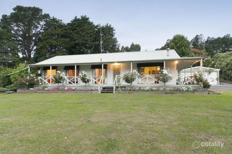 70 Connors Flat Rd, Wandin North, VIC 3139