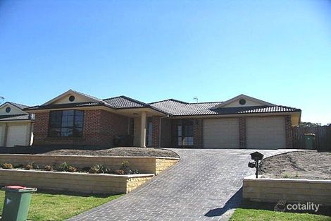 Property photo of 8 Norman Hunter Close Kincumber NSW 2251