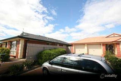 8 Carlisle Ct, Hallett Cove, SA 5158