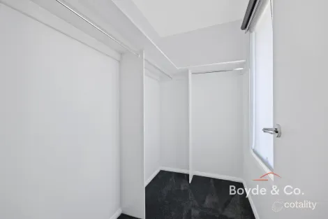 Property photo of 54 Manikato Drive Drouin VIC 3818