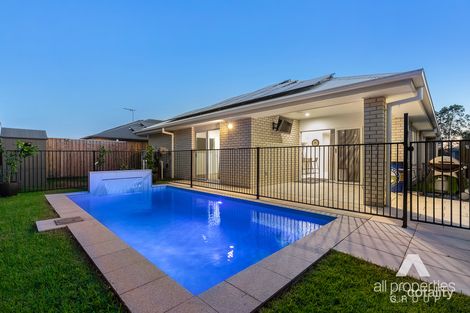 Property photo of 8 Hedge Lane Greenbank QLD 4124