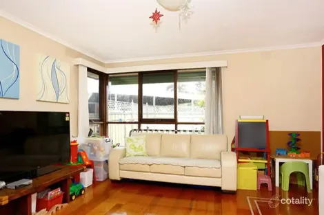 Property photo of 6 Gilbert Court Keysborough VIC 3173