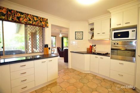 Property photo of 21 Stradbroke Drive Little Mountain QLD 4551