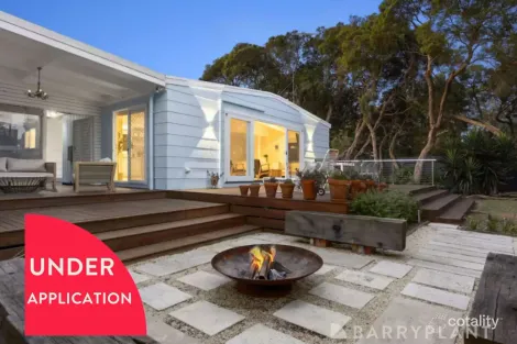 Property photo of 79 Canterbury Jetty Road Rye VIC 3941