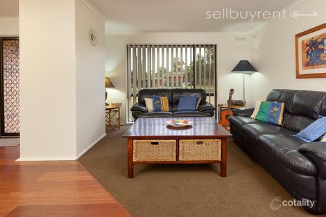Property photo of 4 Wiltshire Crescent Wodonga VIC 3690