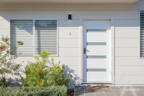 Property photo of 2/8 Mort Street Shortland NSW 2307