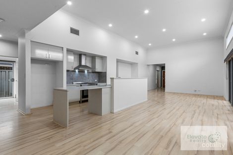 Property photo of 6 O'Brien Way Evanston South SA 5116