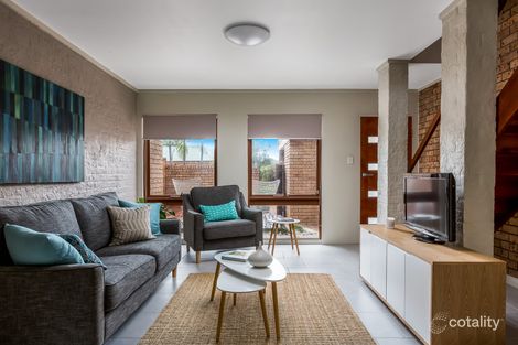 Property photo of 5/9-11 Bruce Road Fernhill NSW 2519