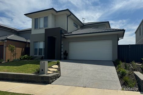 Property photo of 40 Carnelian Circuit Clyde North VIC 3978