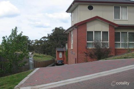 3/5 Weyburn Pl, Avondale Heights, VIC 3034