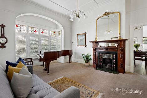 Property photo of 22 Albion Street Surrey Hills VIC 3127
