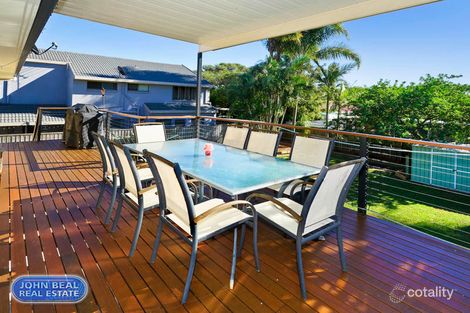 Property photo of 94 Griffith Road Scarborough QLD 4020