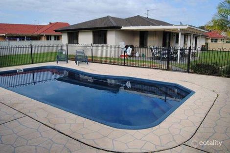Property photo of 3 Areca Court Forster NSW 2428