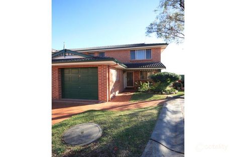 Property photo of 32/6 Parkholme Circuit Englorie Park NSW 2560