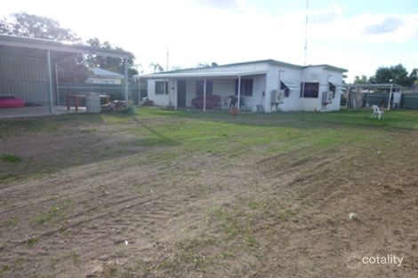 8 Campbell St, Mungindi, NSW 2406