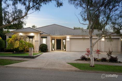 Property photo of 11 Glass Crescent Doreen VIC 3754