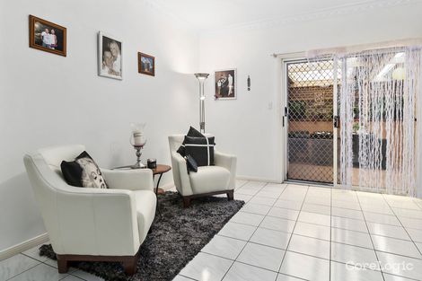 Property photo of 8 Comin Place Abbotsbury NSW 2176
