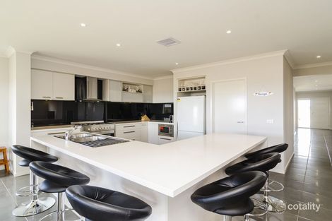 Property photo of 333 Saltwater Promenade Point Cook VIC 3030