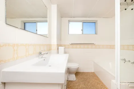 Property photo of 3/8-10 Ulverstone Street Fairfield NSW 2165