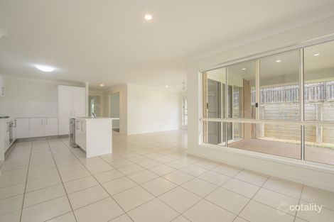 Property photo of 5 Karloom Close Kirkwood QLD 4680