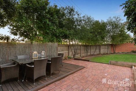 Property photo of 2 Rattray Road Montmorency VIC 3094