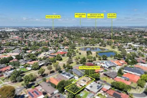 Property photo of 4 Rutherford Way Roxburgh Park VIC 3064