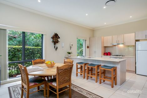 Property photo of 28 Kingfisher Way Warriewood NSW 2102