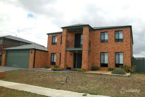 14 Sunningdale Cres, Cranbourne, VIC 3977