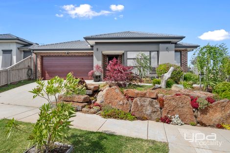 9 Hollis Cres, Bacchus Marsh, VIC 3340