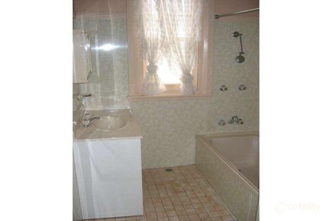 Property photo of 174 Denison Street West Tamworth NSW 2340