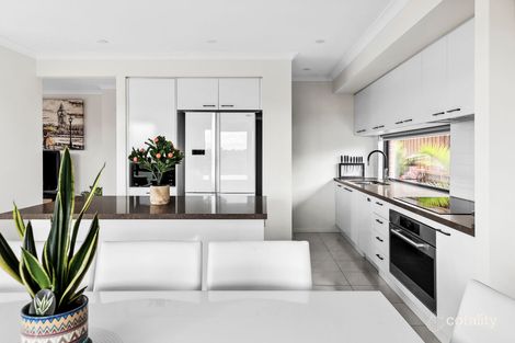 Property photo of 14 Whiteley Street Mount Duneed VIC 3217