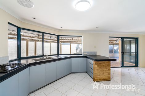 Property photo of 4 Foxhaven Court Dunsborough WA 6281
