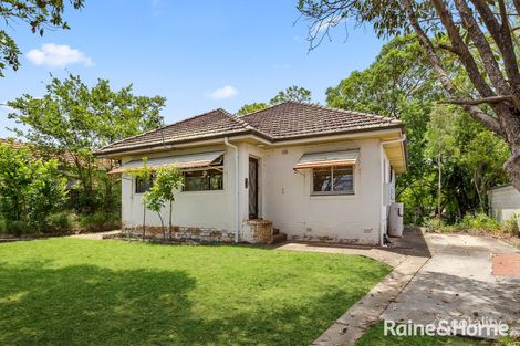 Property photo of 22 Tenth Avenue St Lucia QLD 4067