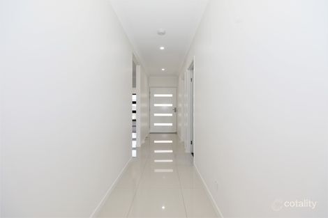 Property photo of 8 Blackmountain Trail Mount Peter QLD 4869