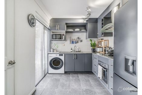 Property photo of 2/28 Murlong Crescent Palm Beach QLD 4221