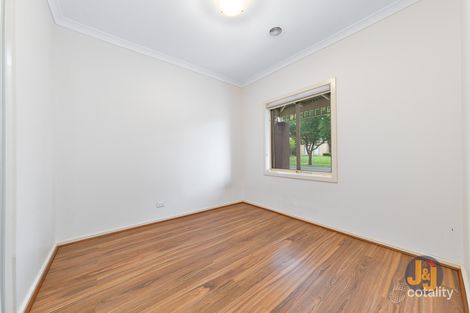 Property photo of 19 Royal Terrace Craigieburn VIC 3064