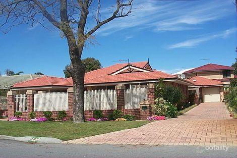 2/11 Houston Ave, Dianella, WA 6059