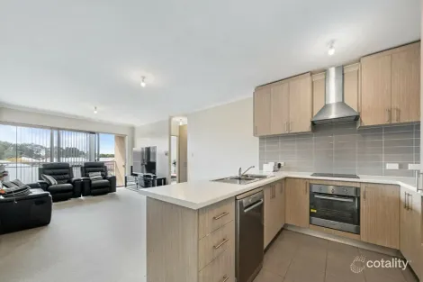 Property photo of 16/148-154 Railway Parade Queens Park WA 6107