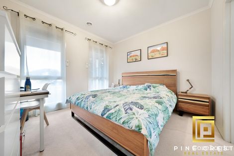 Property photo of 45 Hollington Crescent Point Cook VIC 3030
