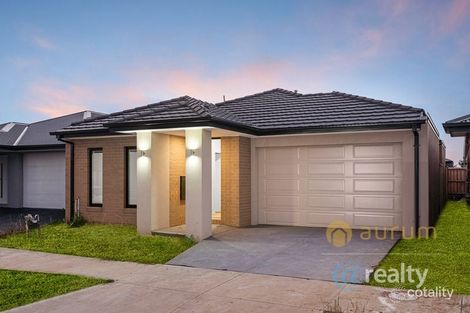 8 Tempo Way, Clyde, VIC 3978
