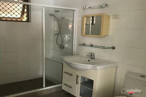 Property photo of 2/41 Lambert Road Indooroopilly QLD 4068